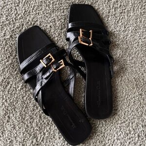Massimo Dutti leather sandals